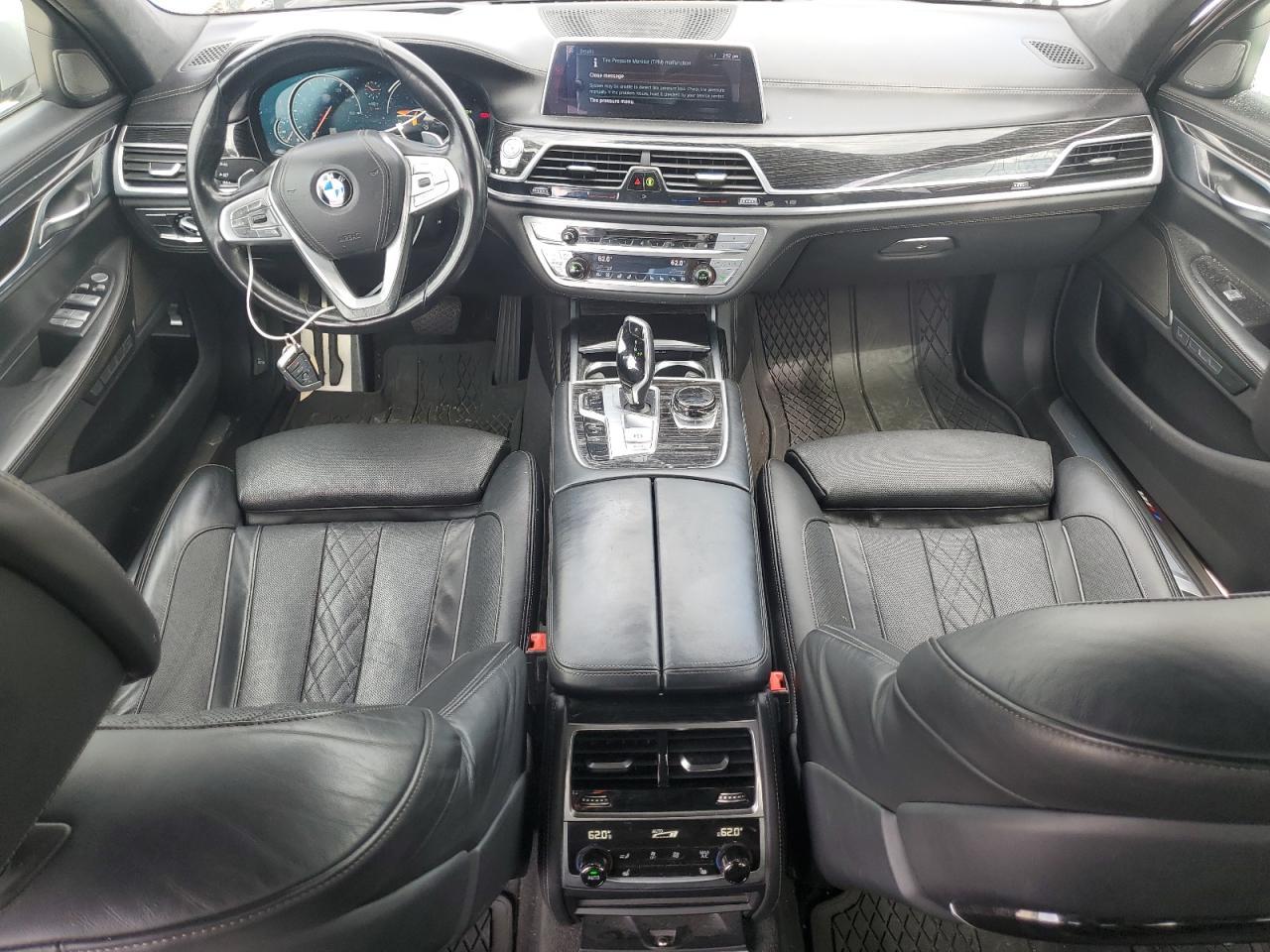 2016 BMW 7 series