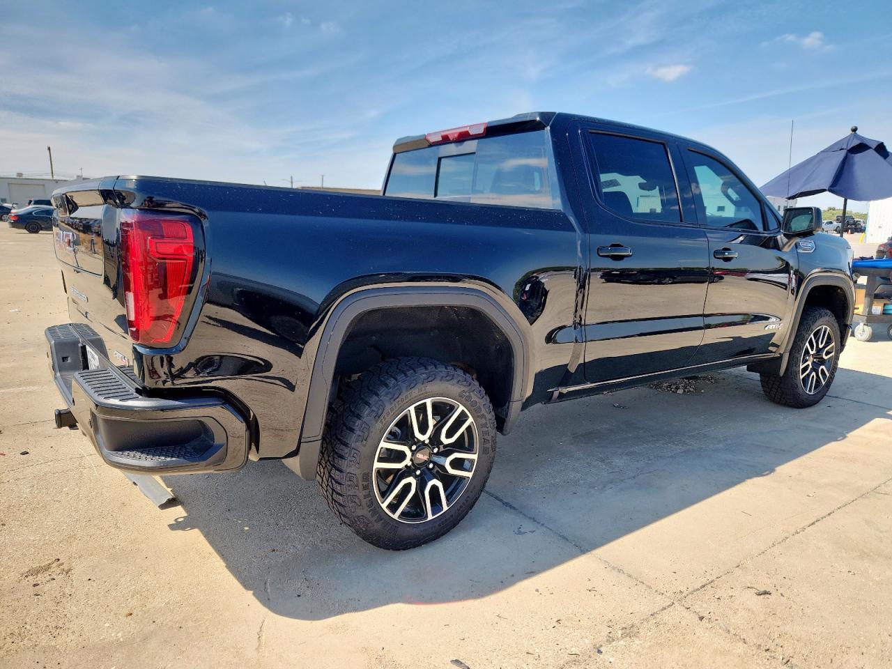 2025 GMC Sierra