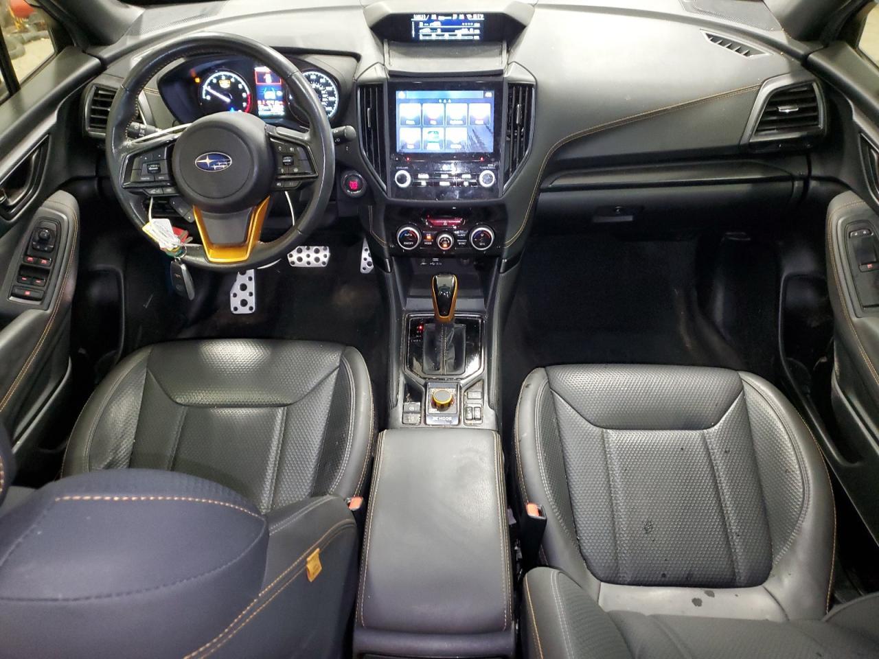 2023 SUBARU FORESTER
