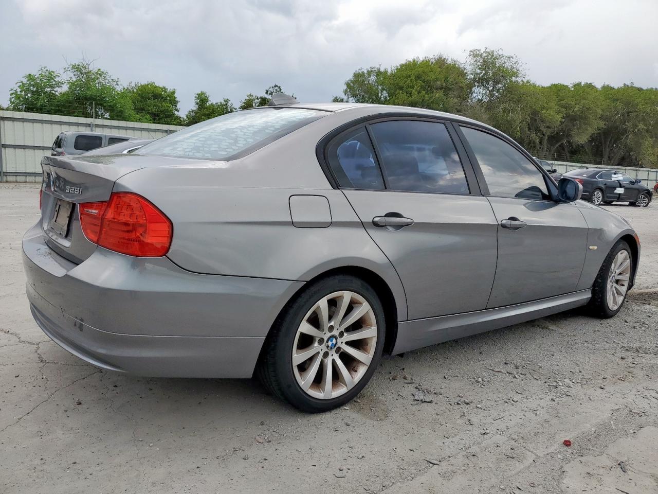 2009 BMW 3 SERIES