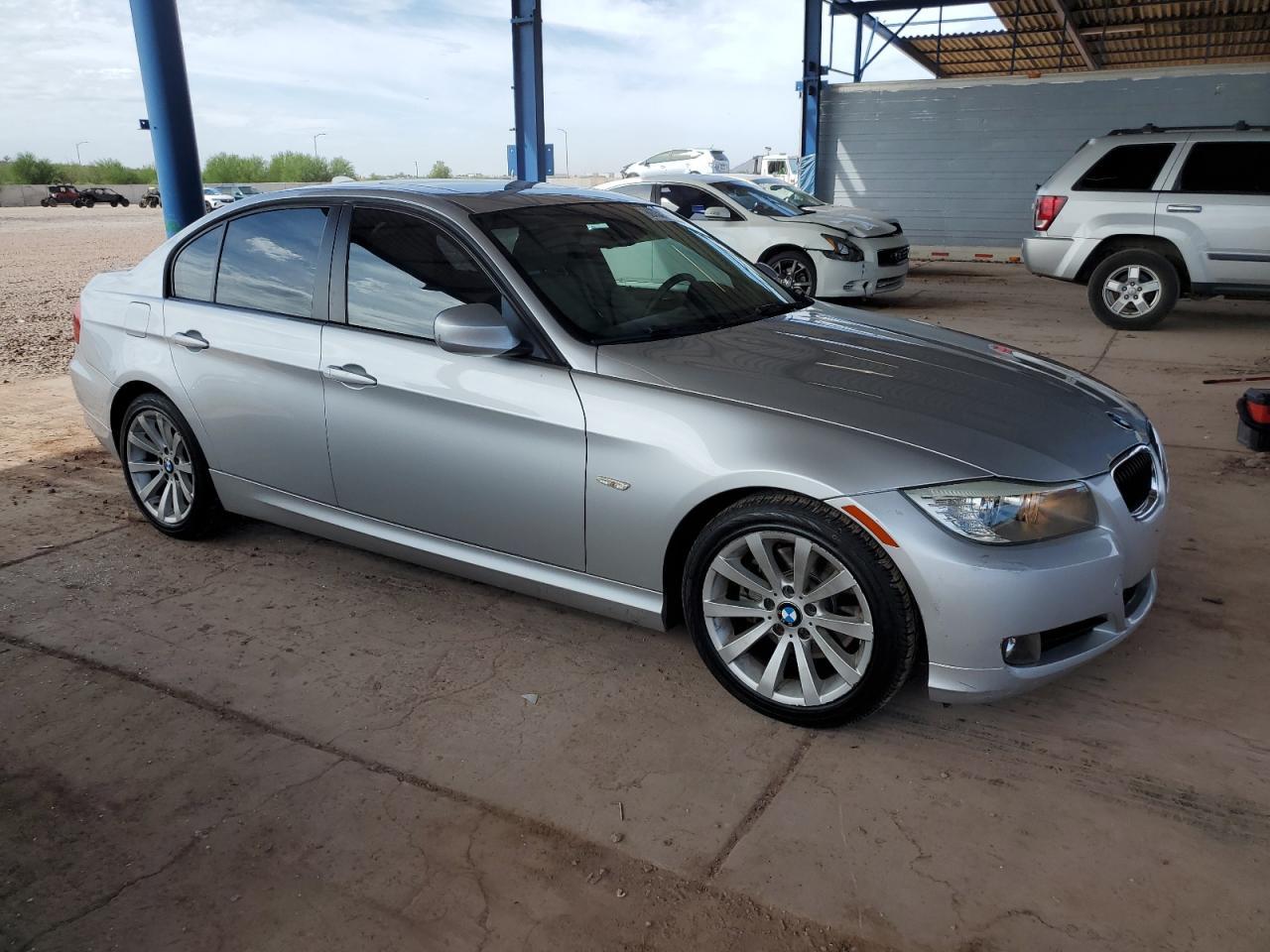 2011 BMW 3 SERIES