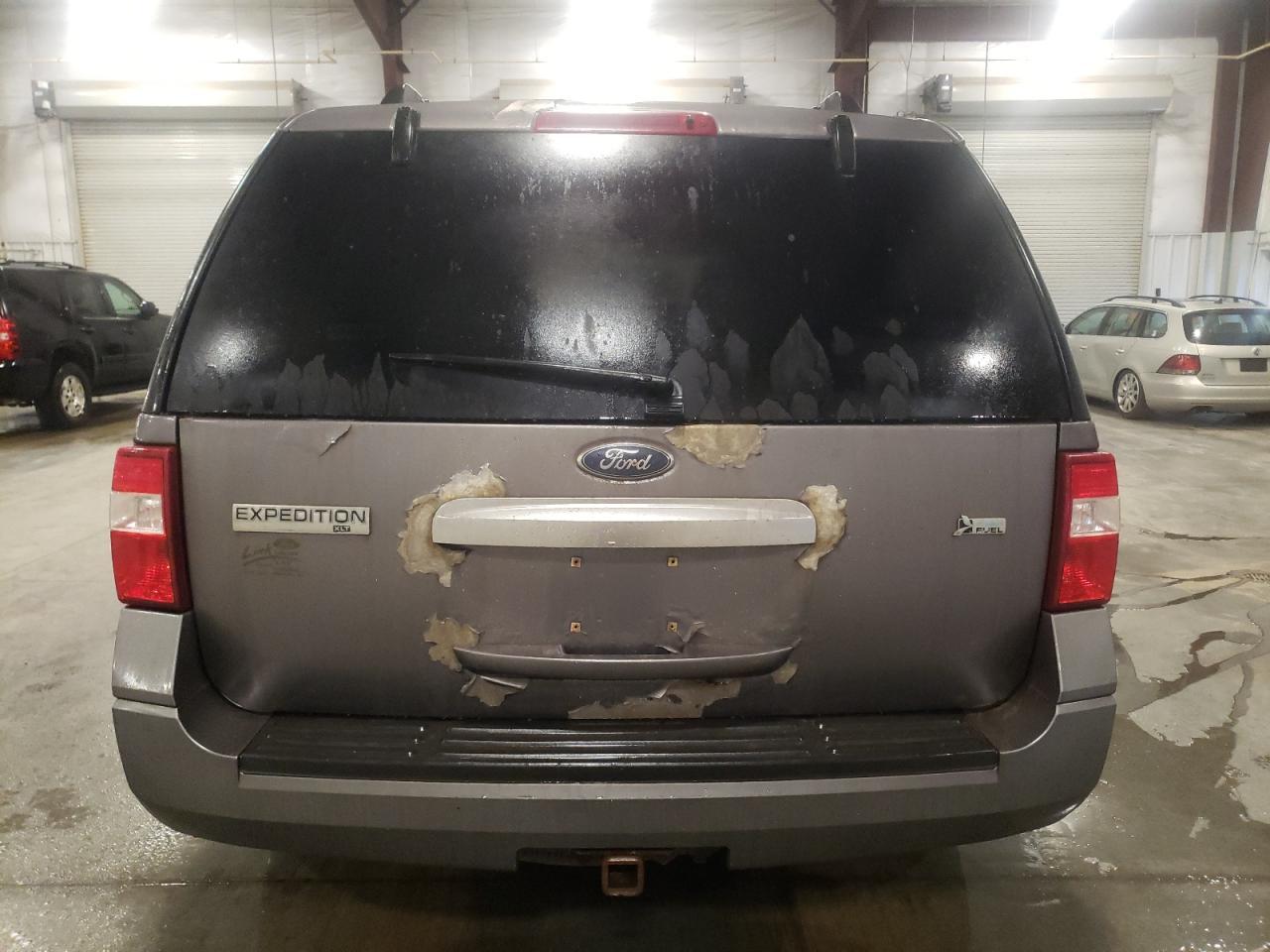 2010 FORD Expedition