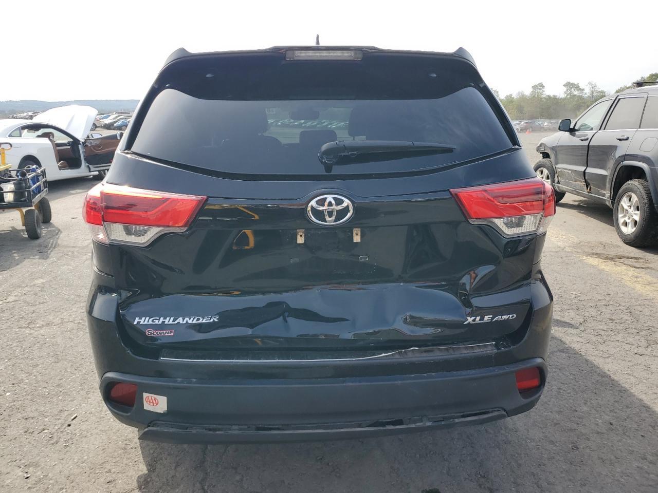 2019 TOYOTA HIGHLANDER