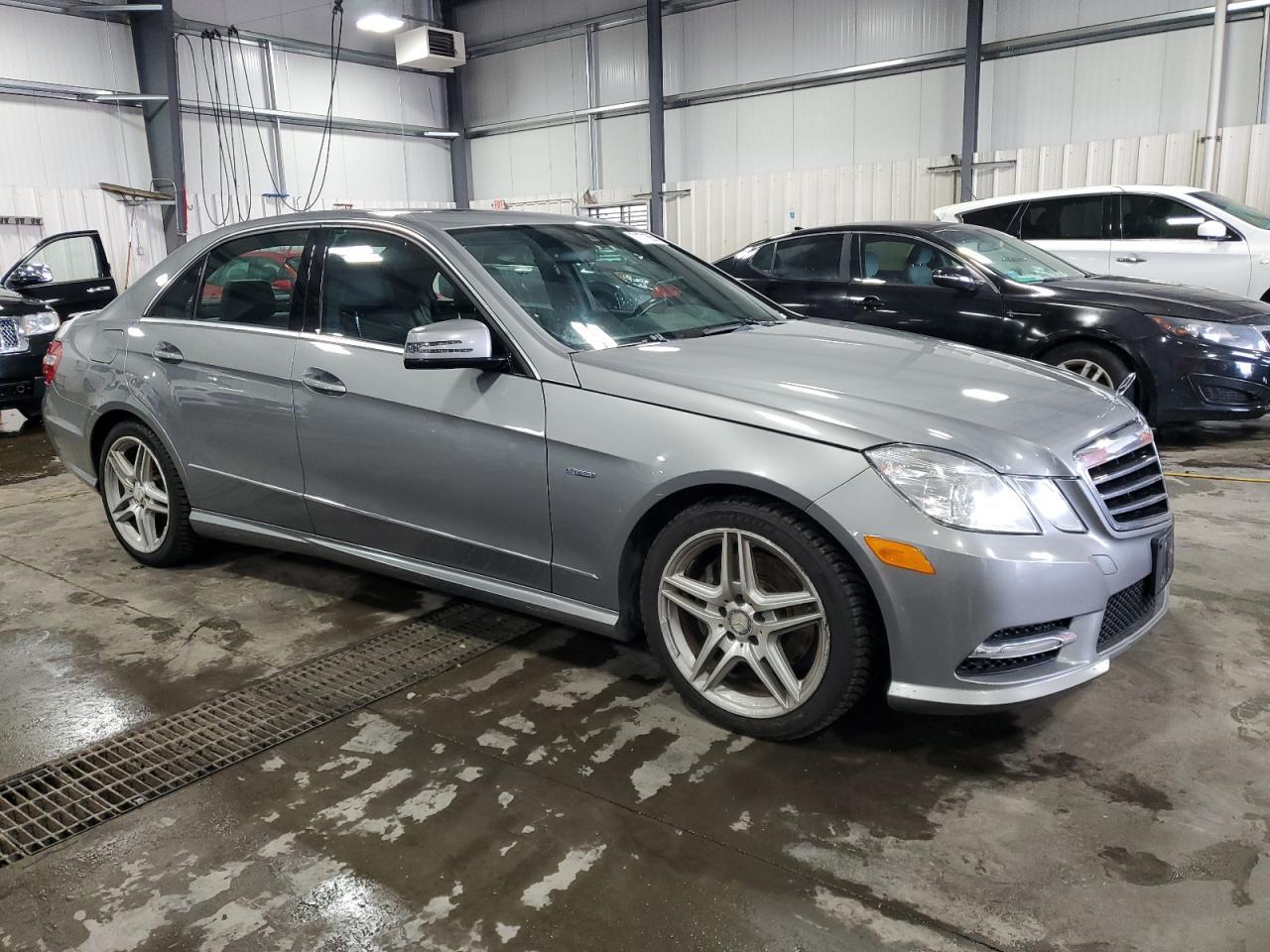 2012 MERCEDES-BENZ E-Class