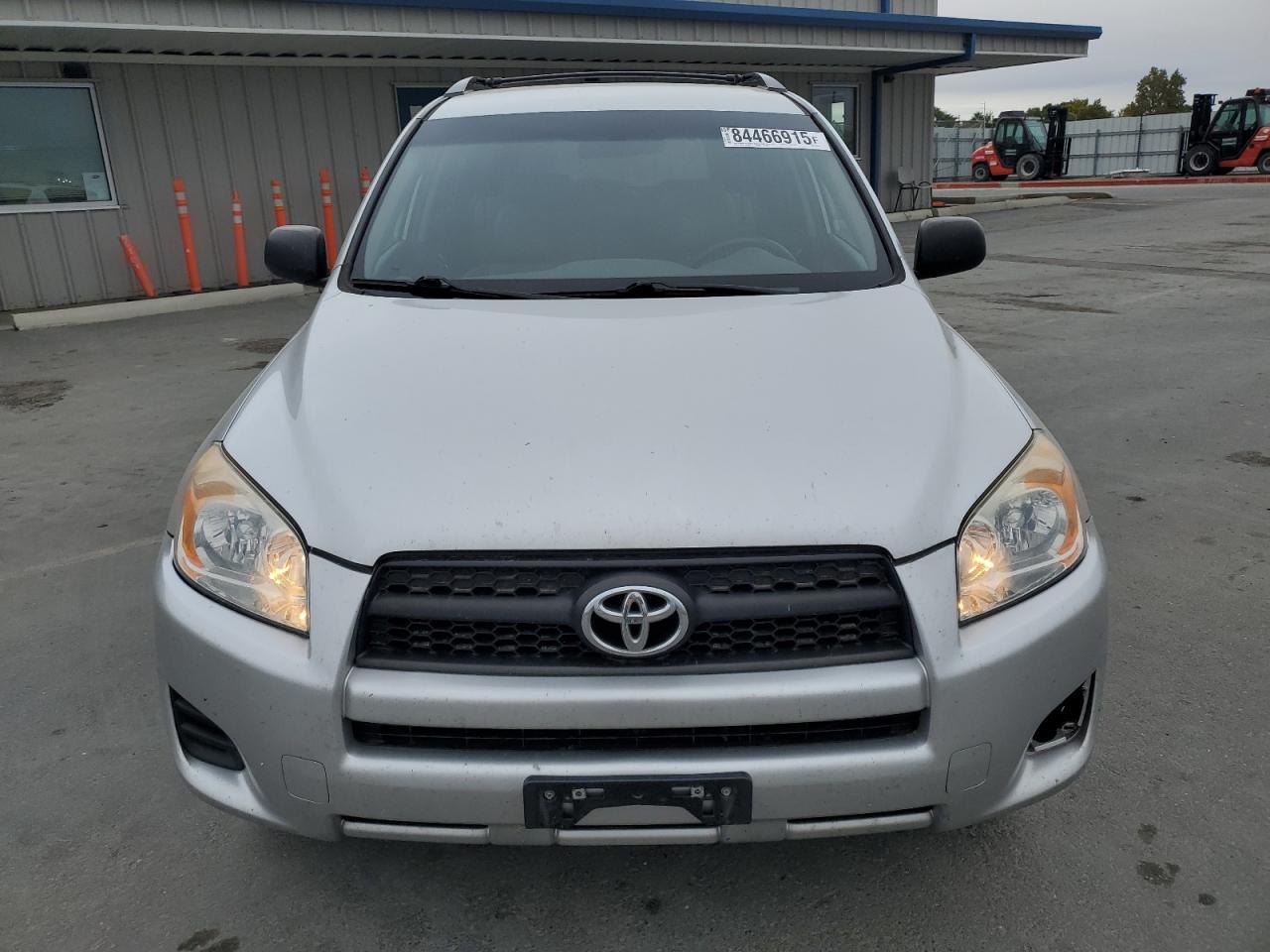 2011 TOYOTA RAV4