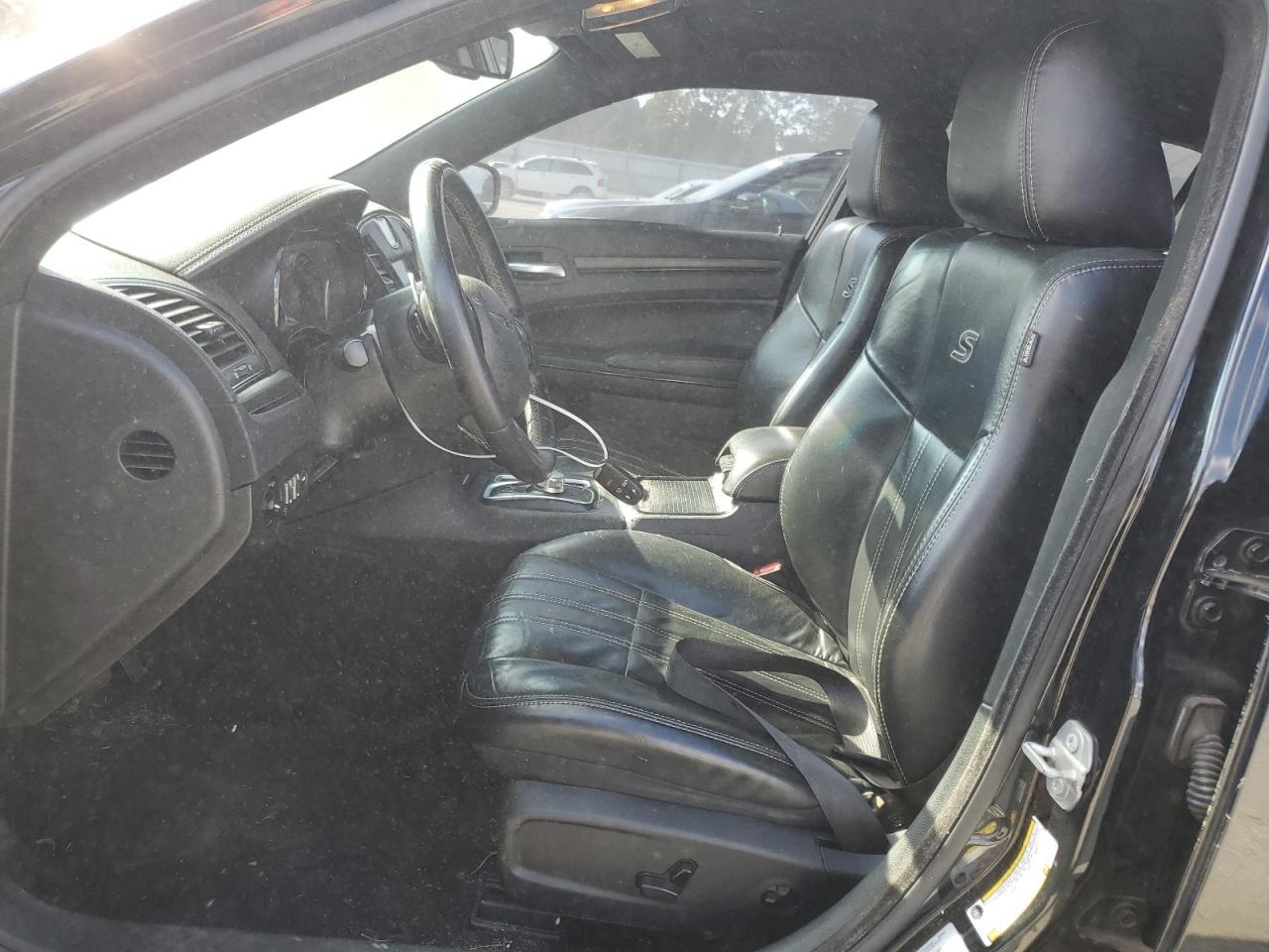 2016 CHRYSLER 300
