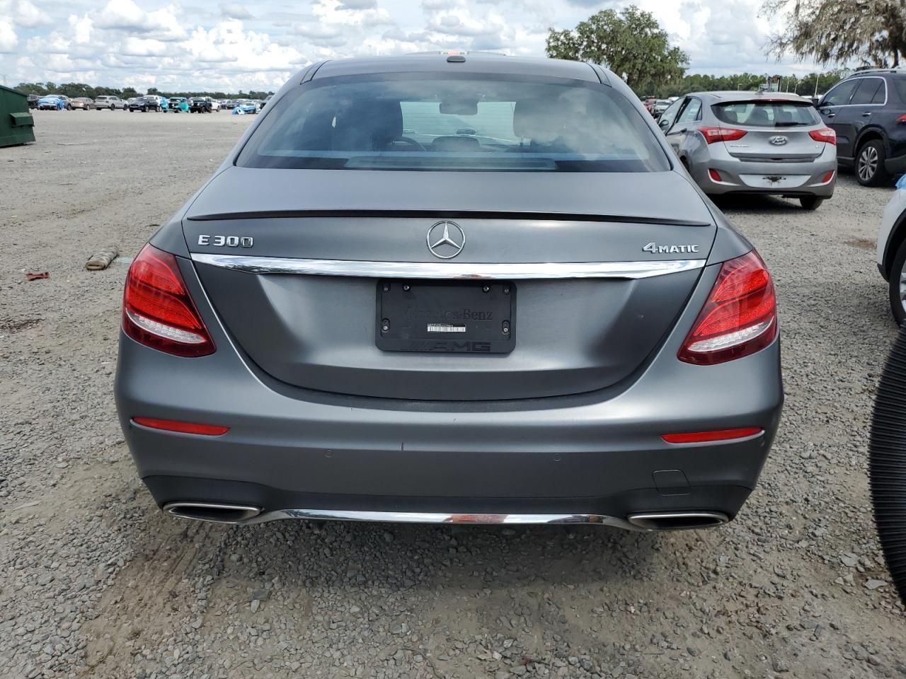 2017 MERCEDES-BENZ E-Class