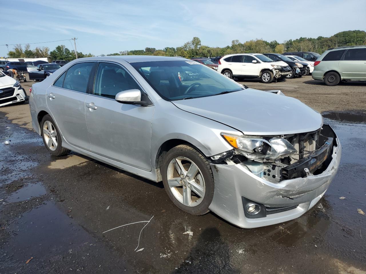 2013 TOYOTA CAMRY