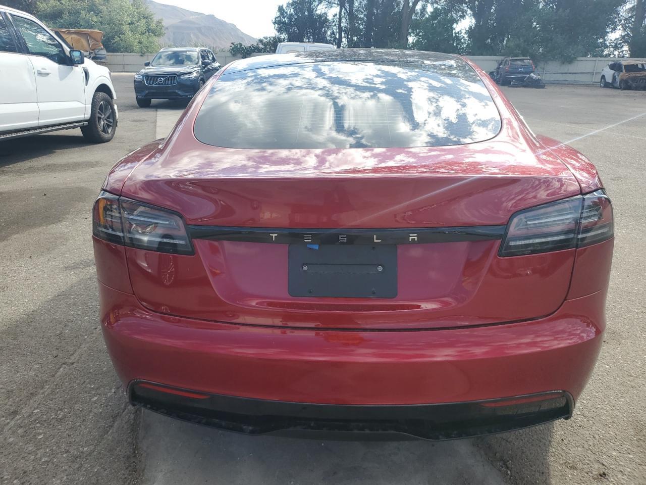 2024 TESLA MODEL S