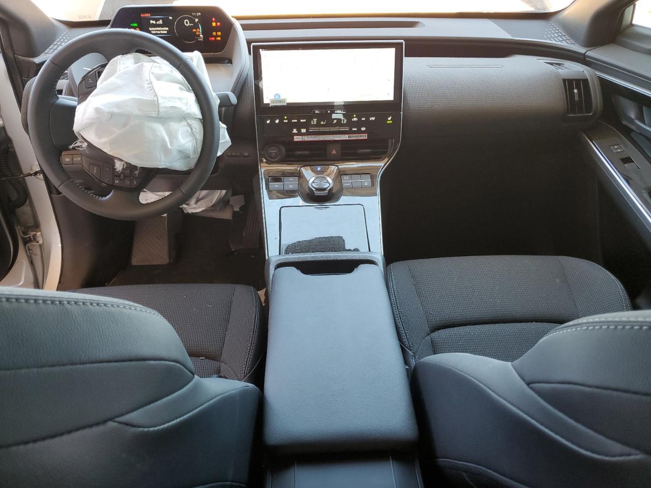 2025 TOYOTA BZ4X
