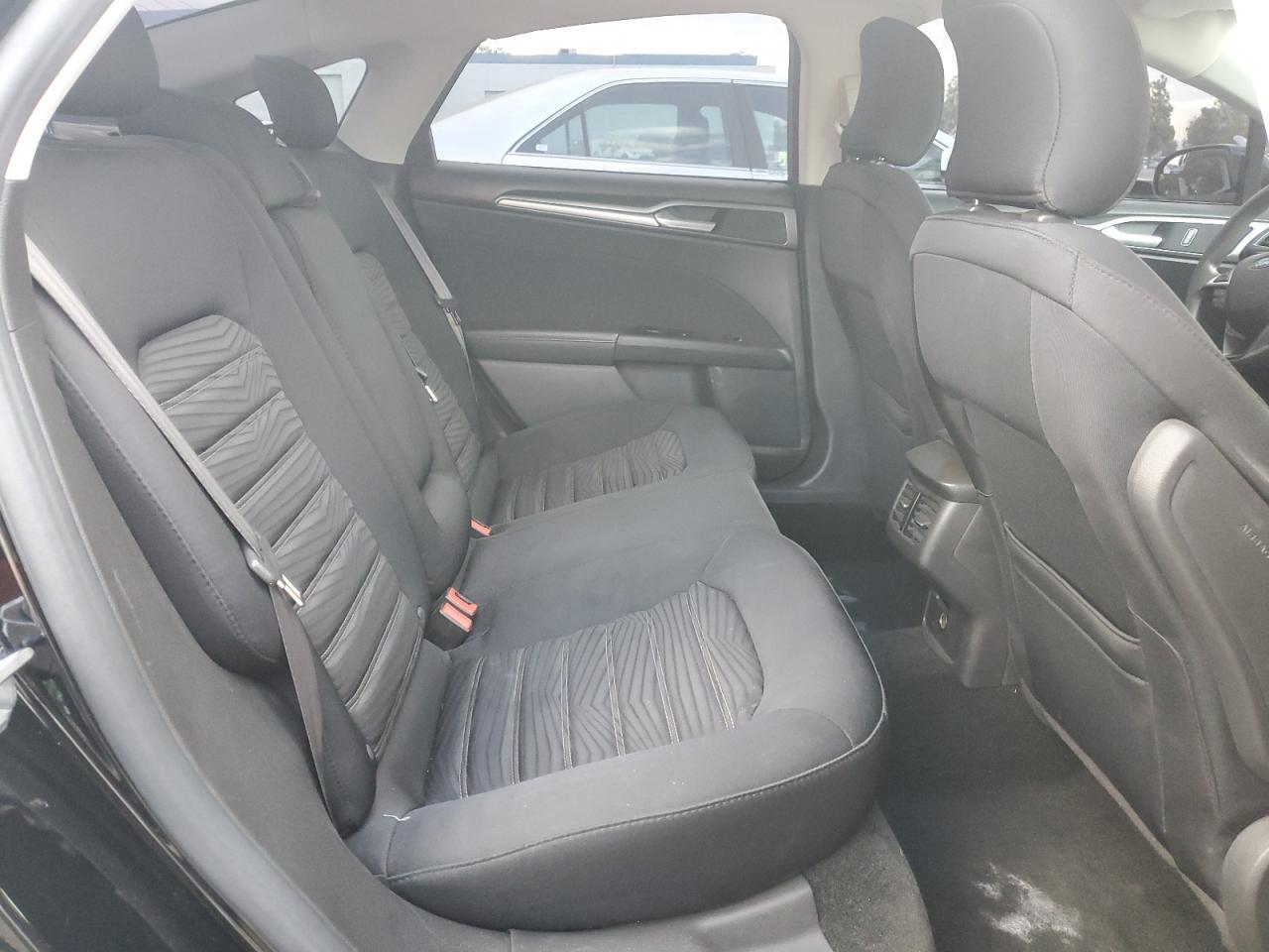 2016 FORD FUSION
