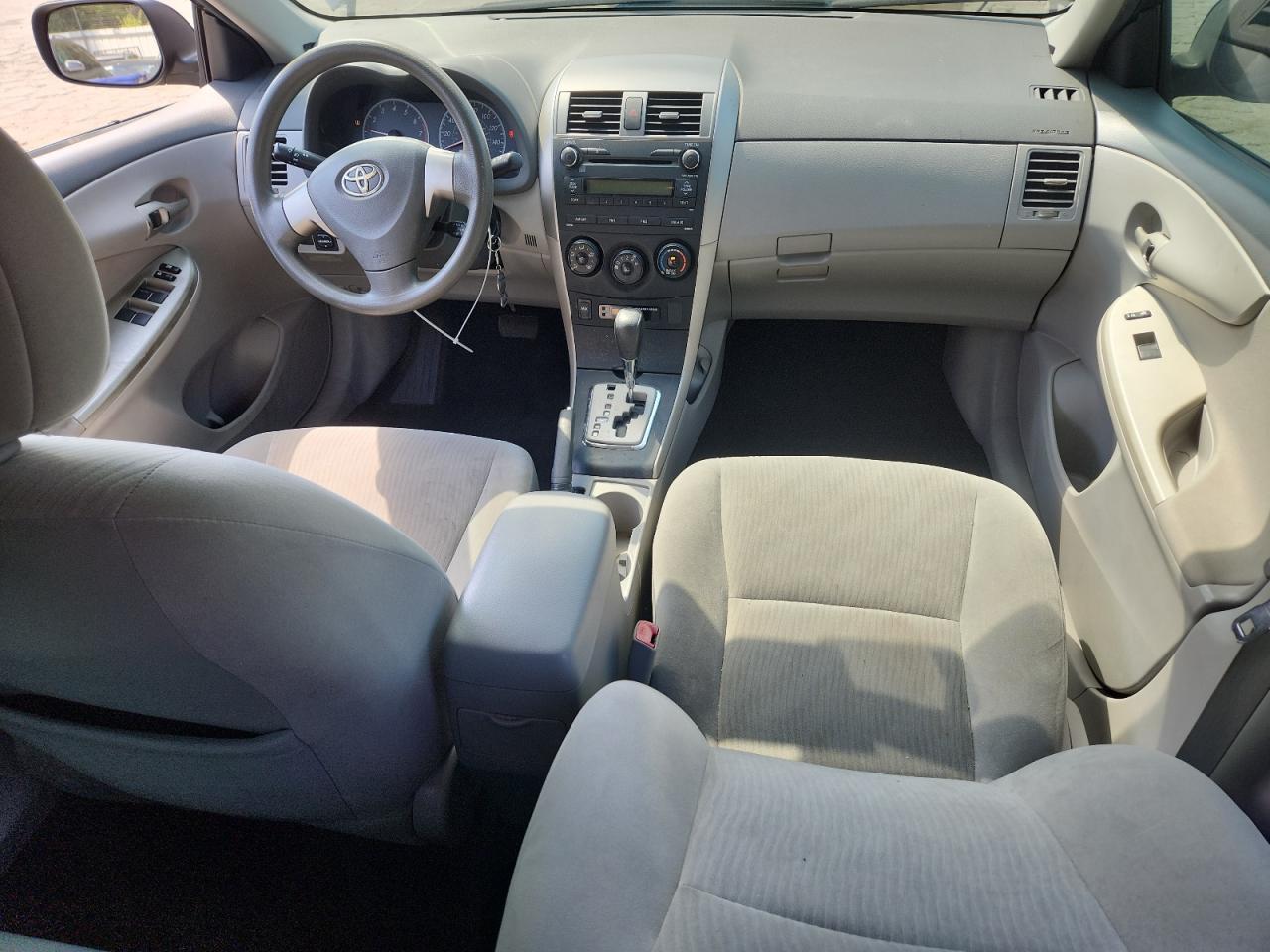 2010 TOYOTA COROLLA