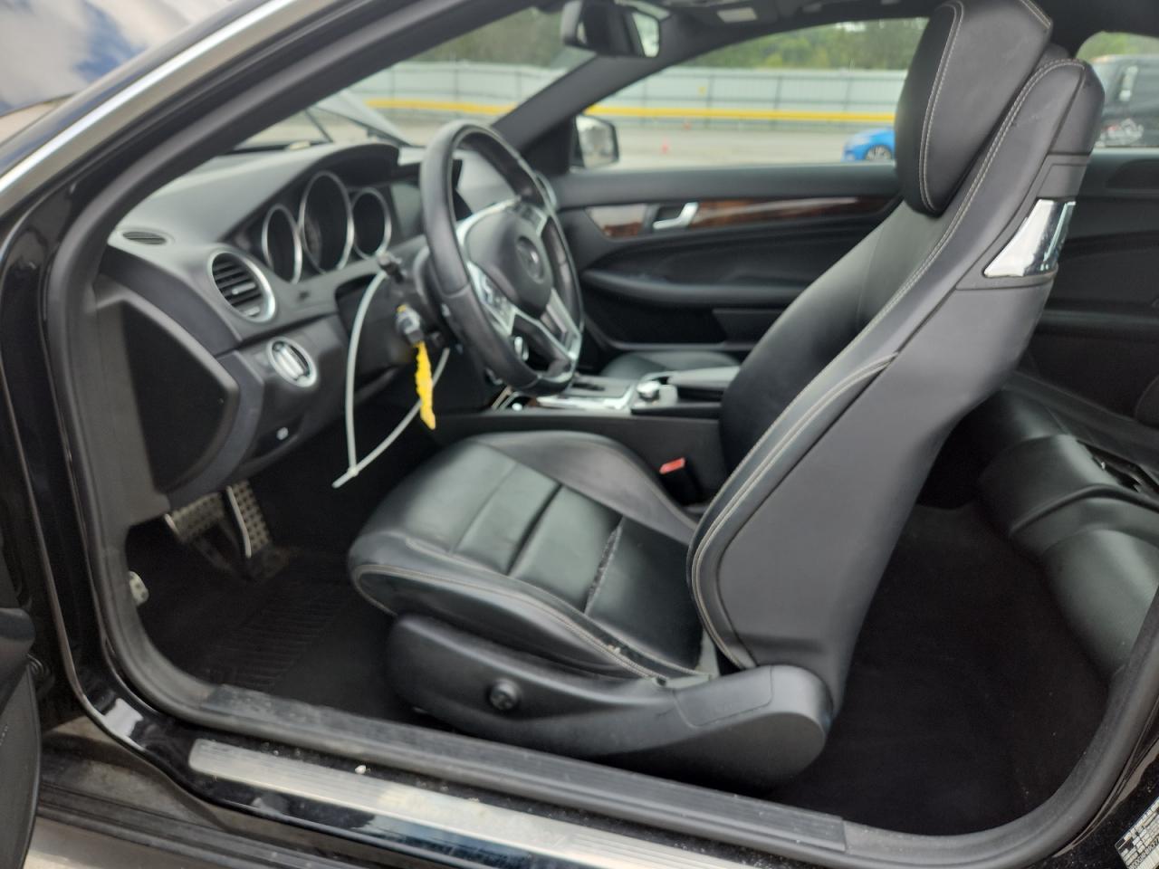 2012 MERCEDES-BENZ C-CLASS