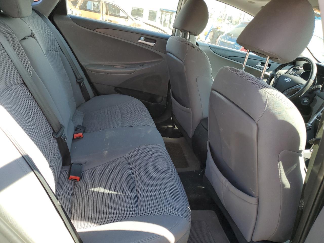 2013 HYUNDAI SONATA