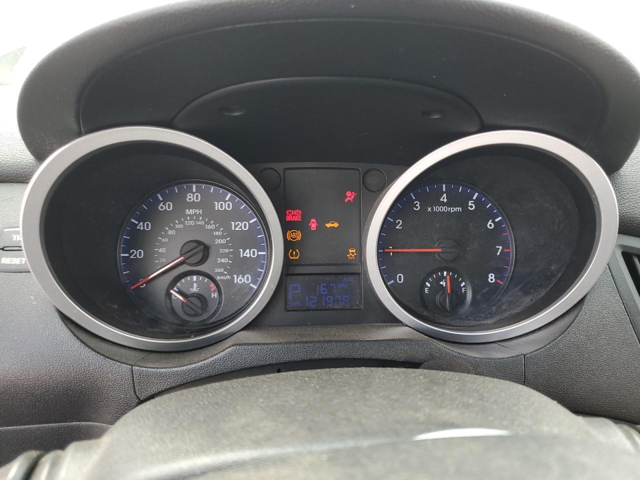 2010 HYUNDAI GENESIS