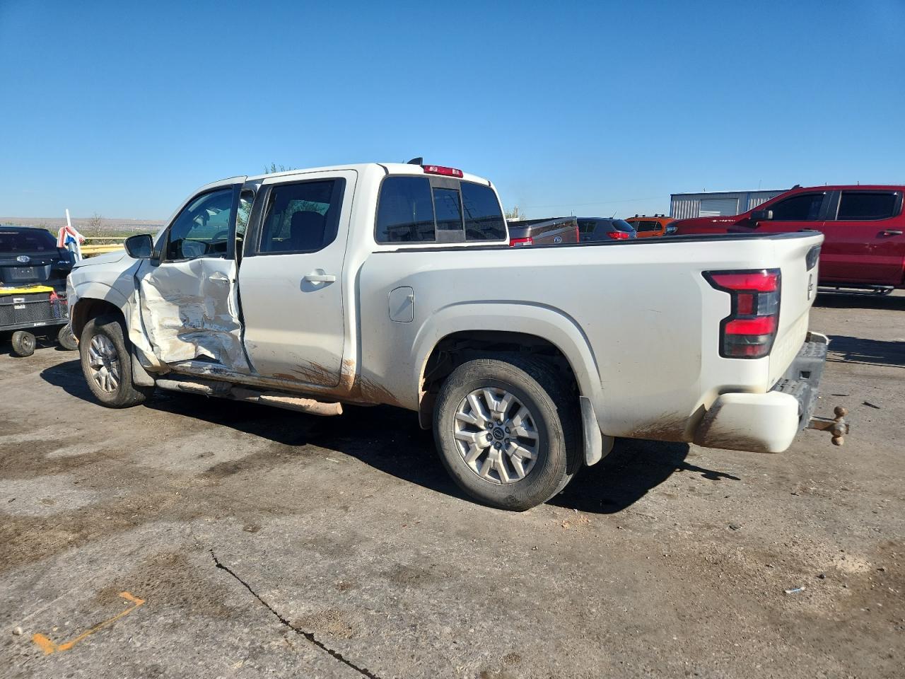 2022 NISSAN Frontier
