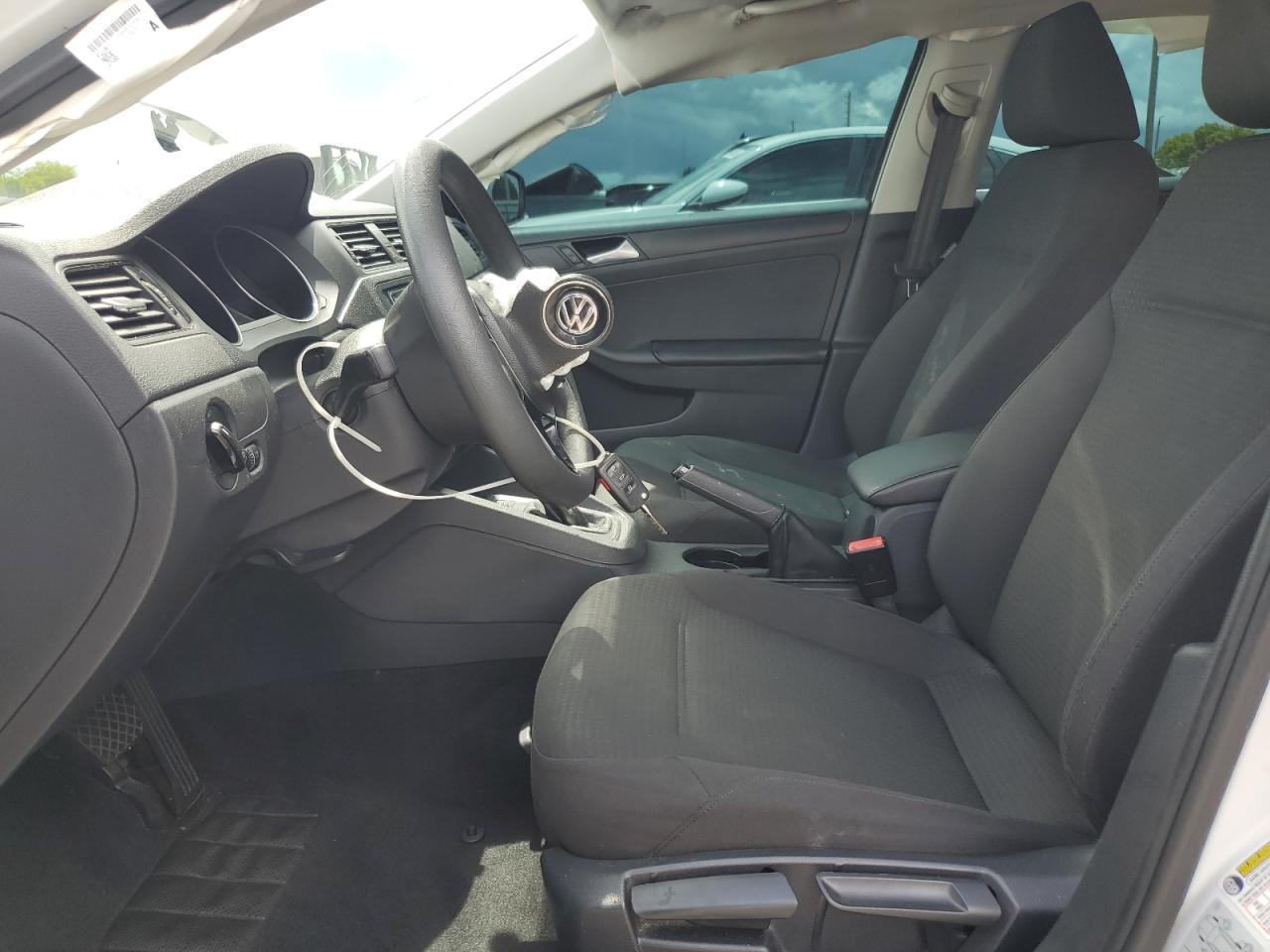 2016 VOLKSWAGEN JETTA