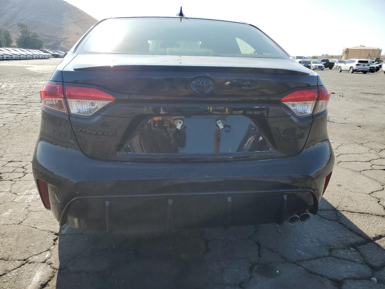 2024 TOYOTA COROLLA