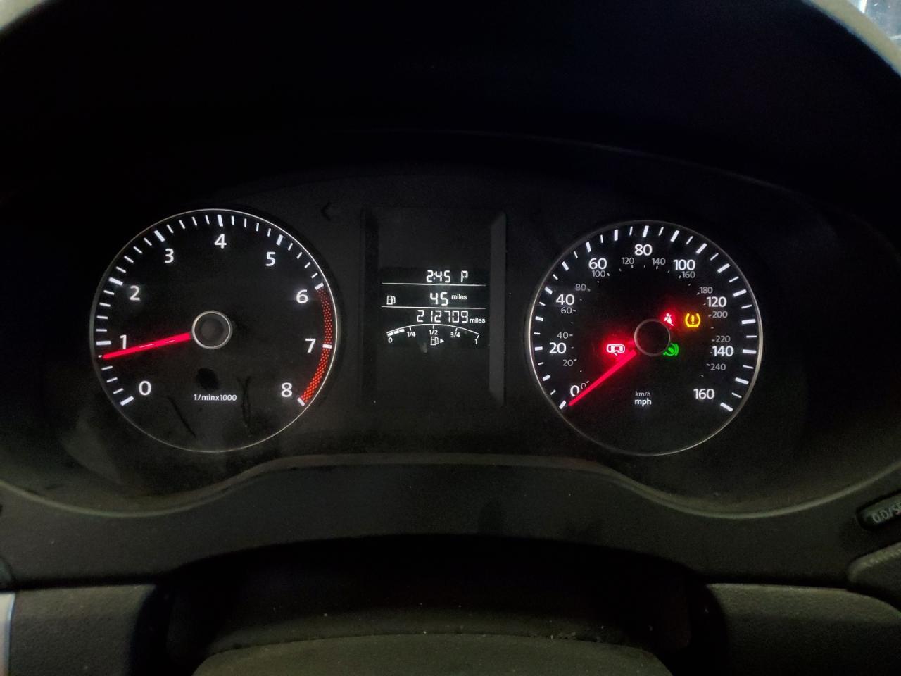 2013 VOLKSWAGEN JETTA