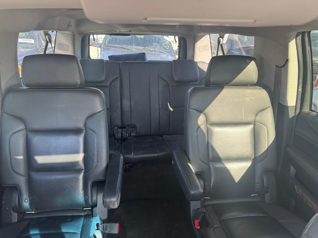2017 CHEVROLET Suburban