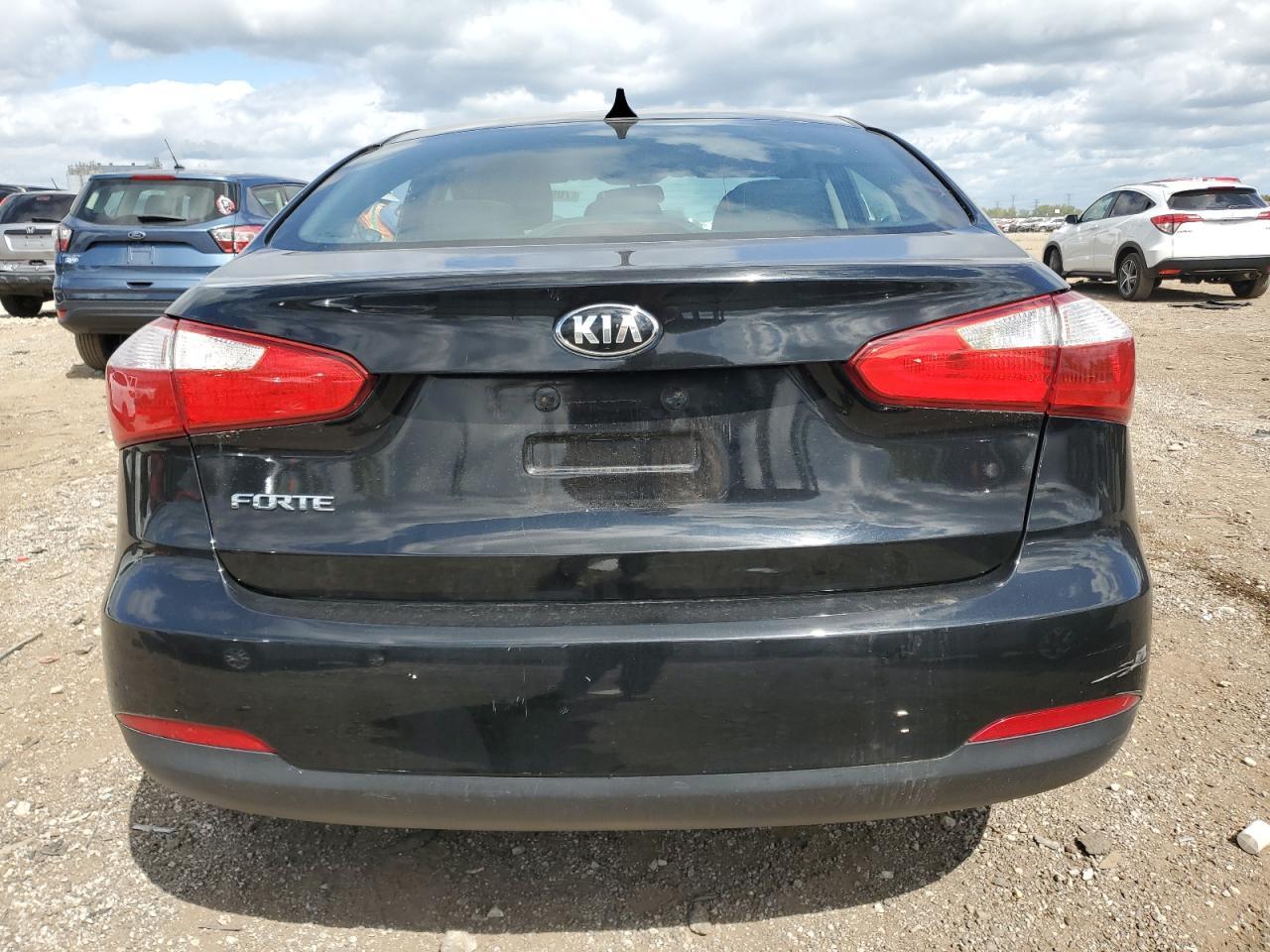 2016 KIA FORTE