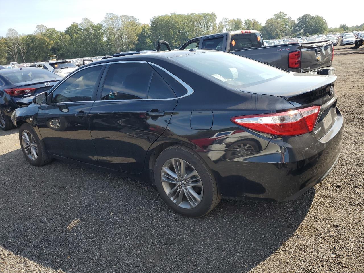 2015 TOYOTA CAMRY