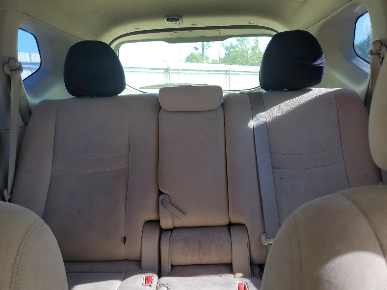 2016 NISSAN ROGUE