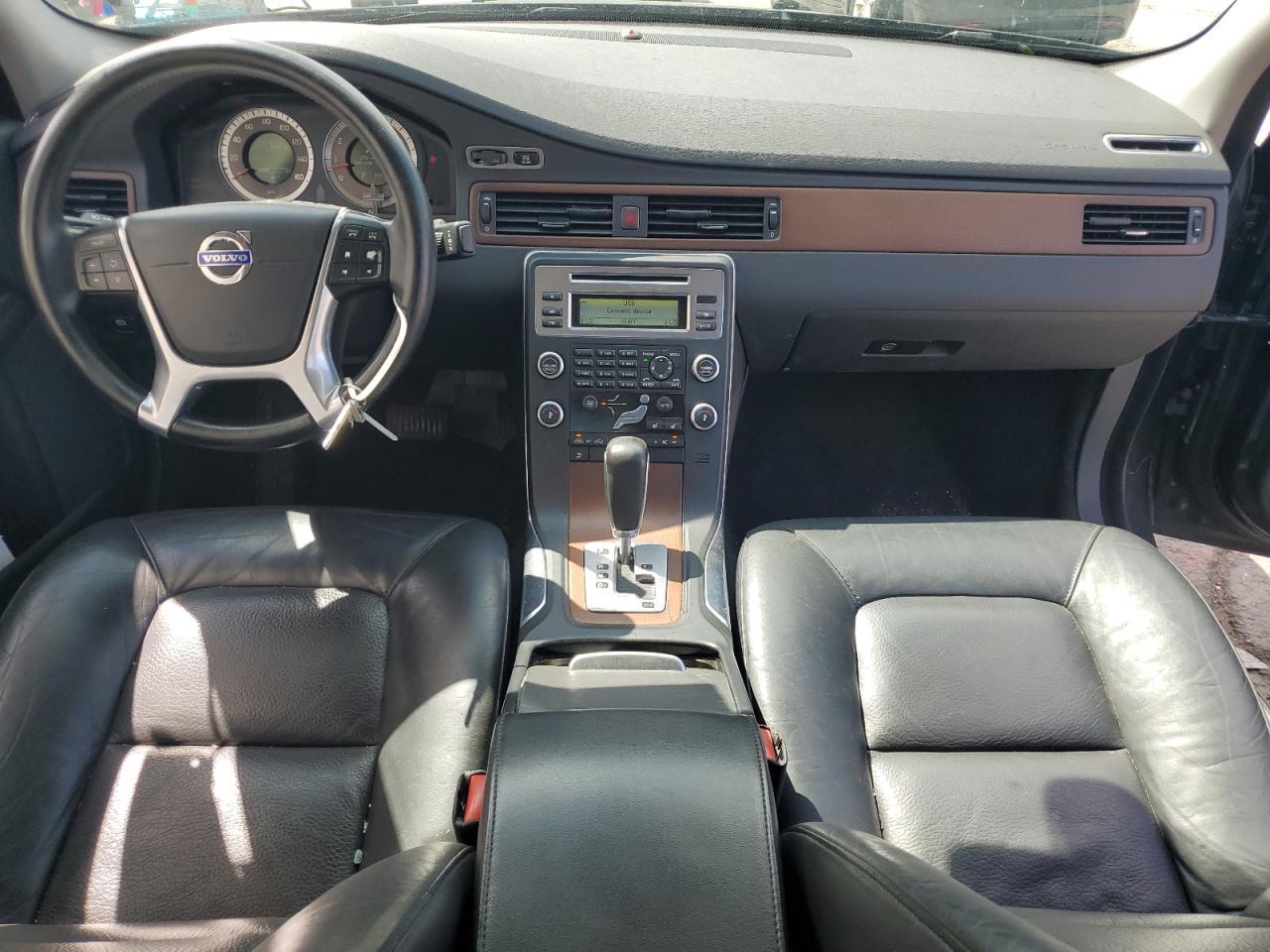 2010 VOLVO S80