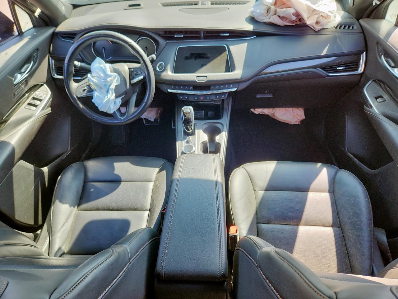 2023 CADILLAC XT4
