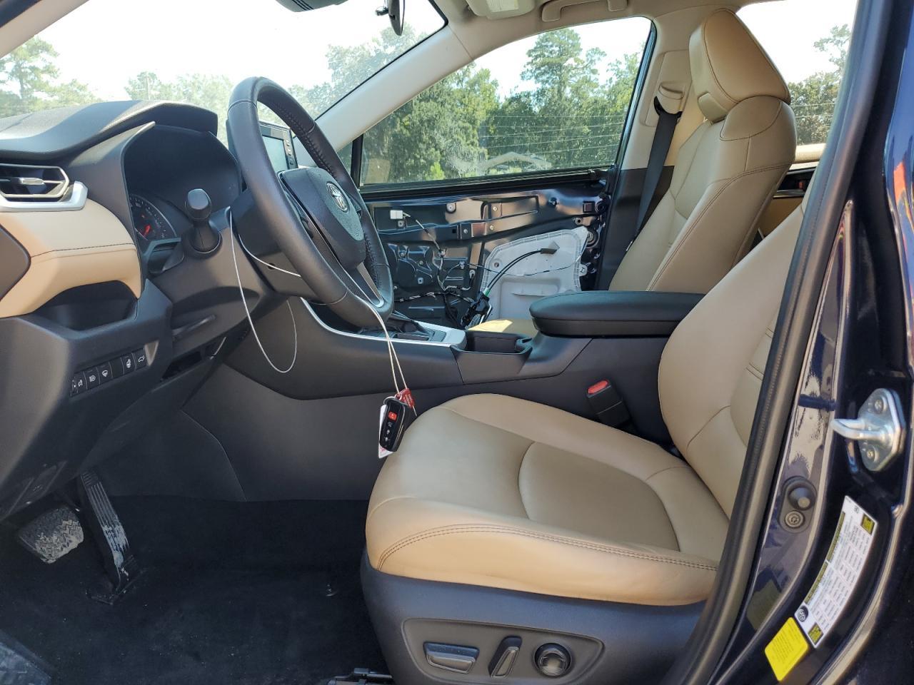 2022 TOYOTA RAV4