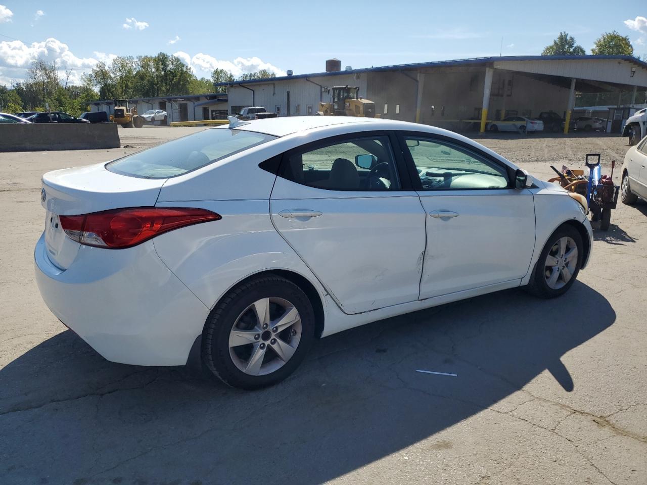 2013 HYUNDAI ELANTRA