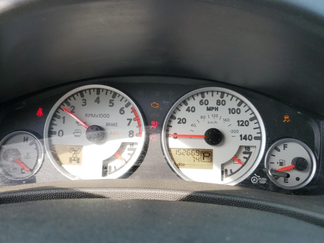 2012 NISSAN Frontier