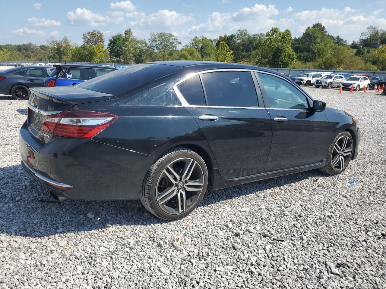 2017 HONDA ACCORD