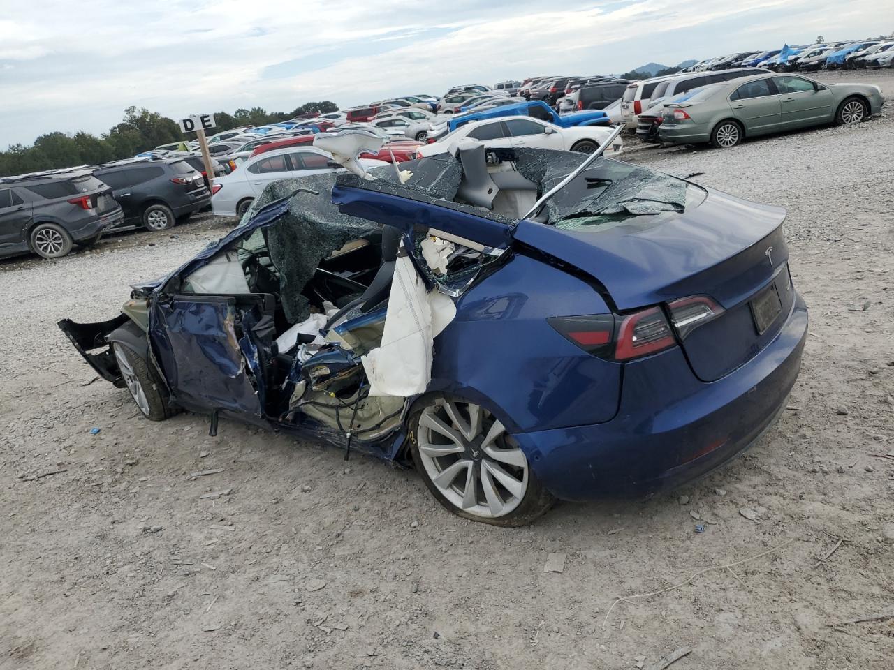 2019 TESLA MODEL 3