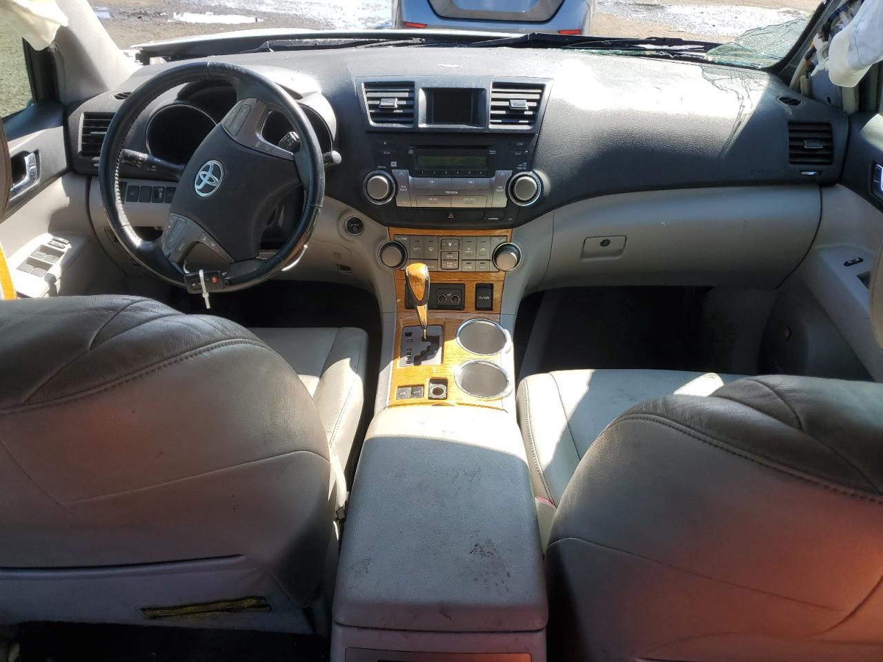 2008 TOYOTA HIGHLANDER