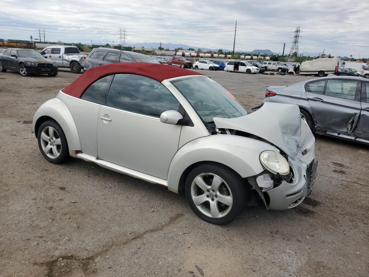 2009 VOLKSWAGEN Beetle