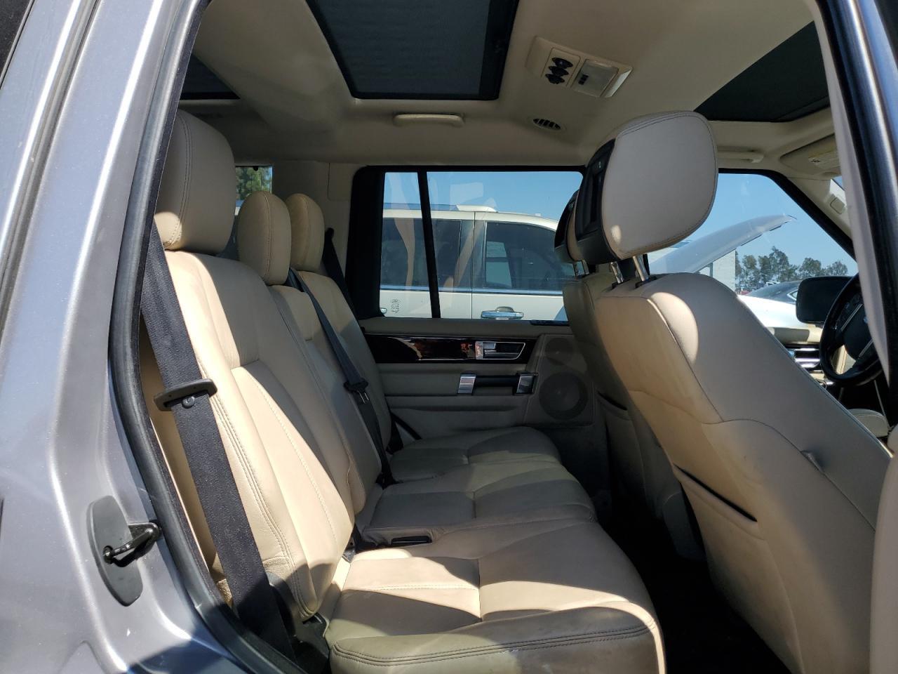 2011 LAND ROVER LR4