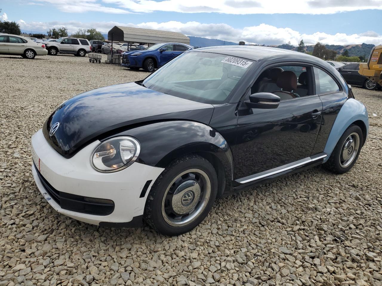 2015 VOLKSWAGEN Beetle