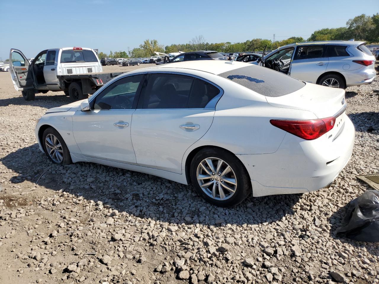 2015 INFINITI Q50