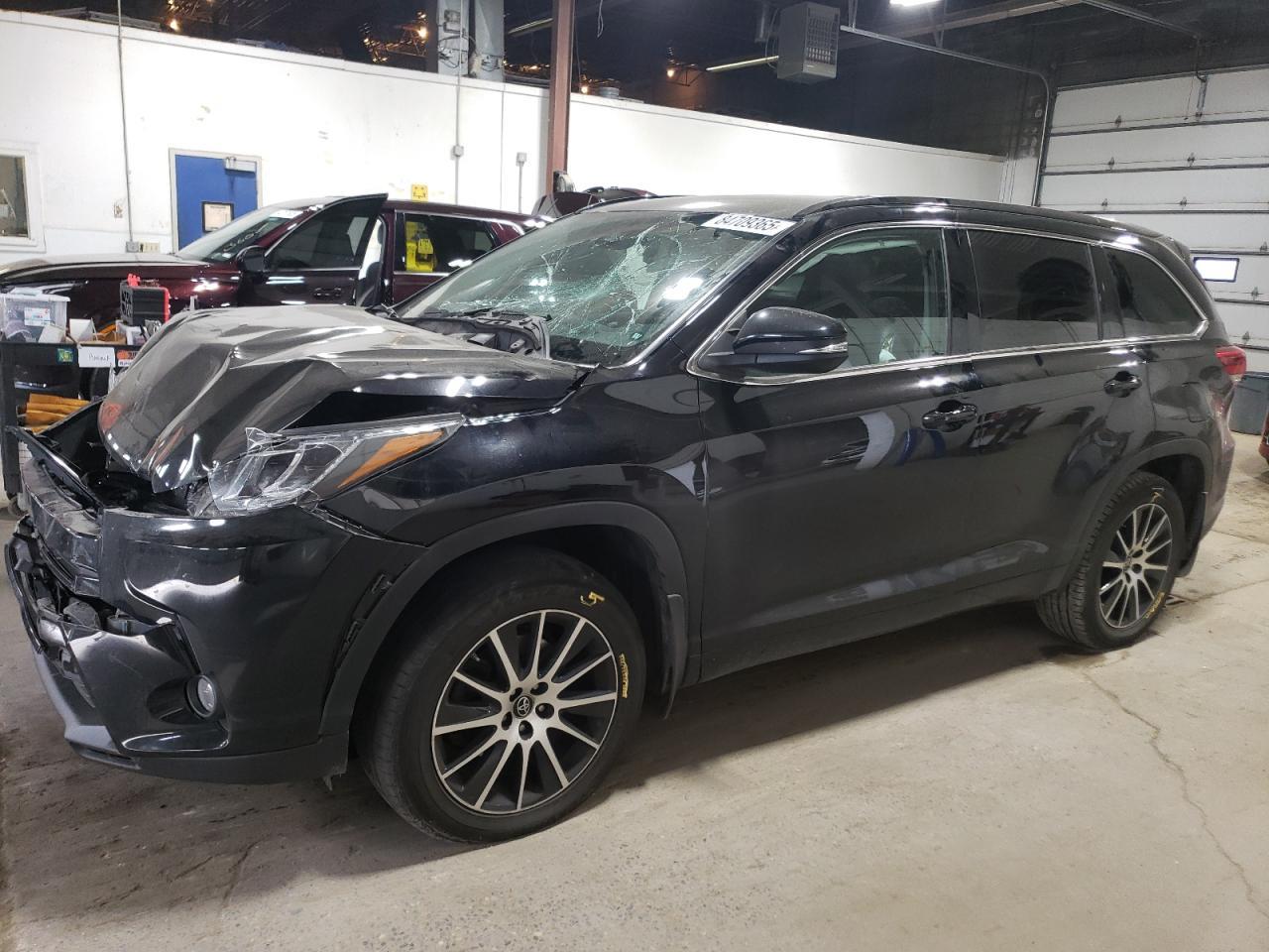 2018 TOYOTA HIGHLANDER