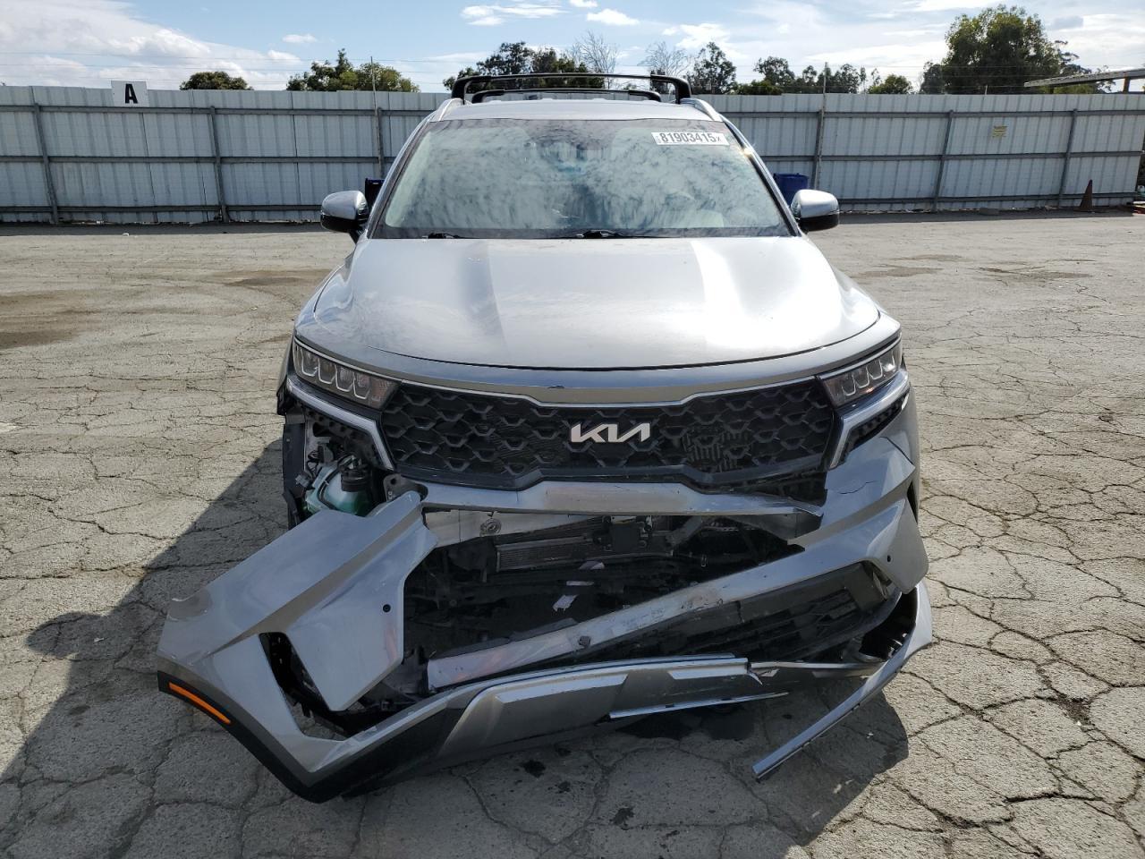 2023 KIA SORENTO