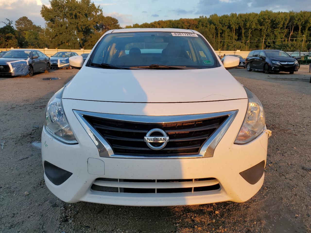 2018 NISSAN VERSA