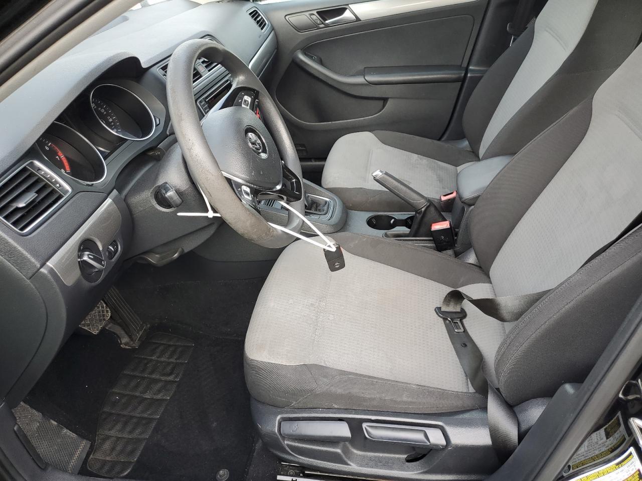 2018 VOLKSWAGEN JETTA