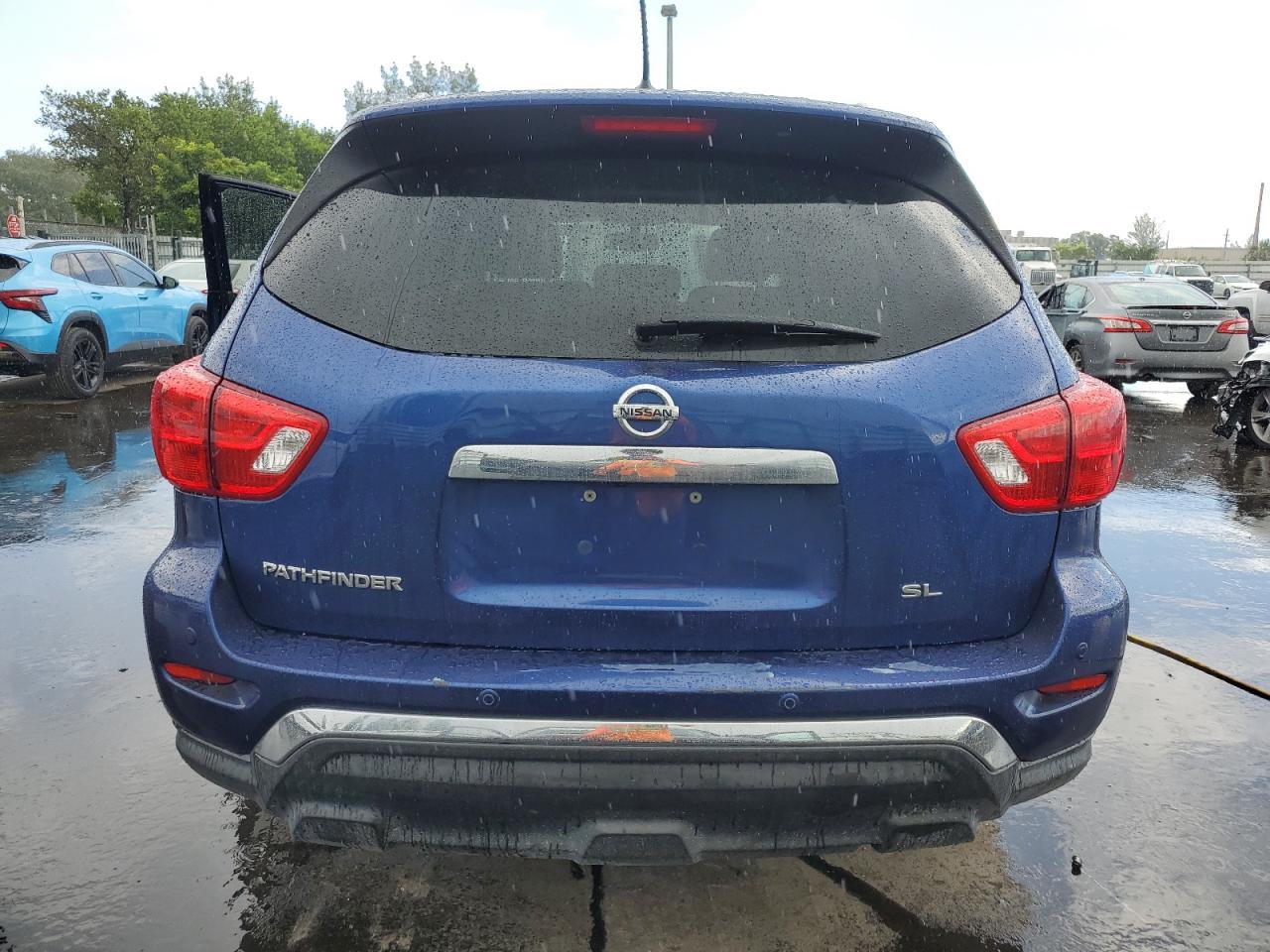 2018 NISSAN PATHFINDER