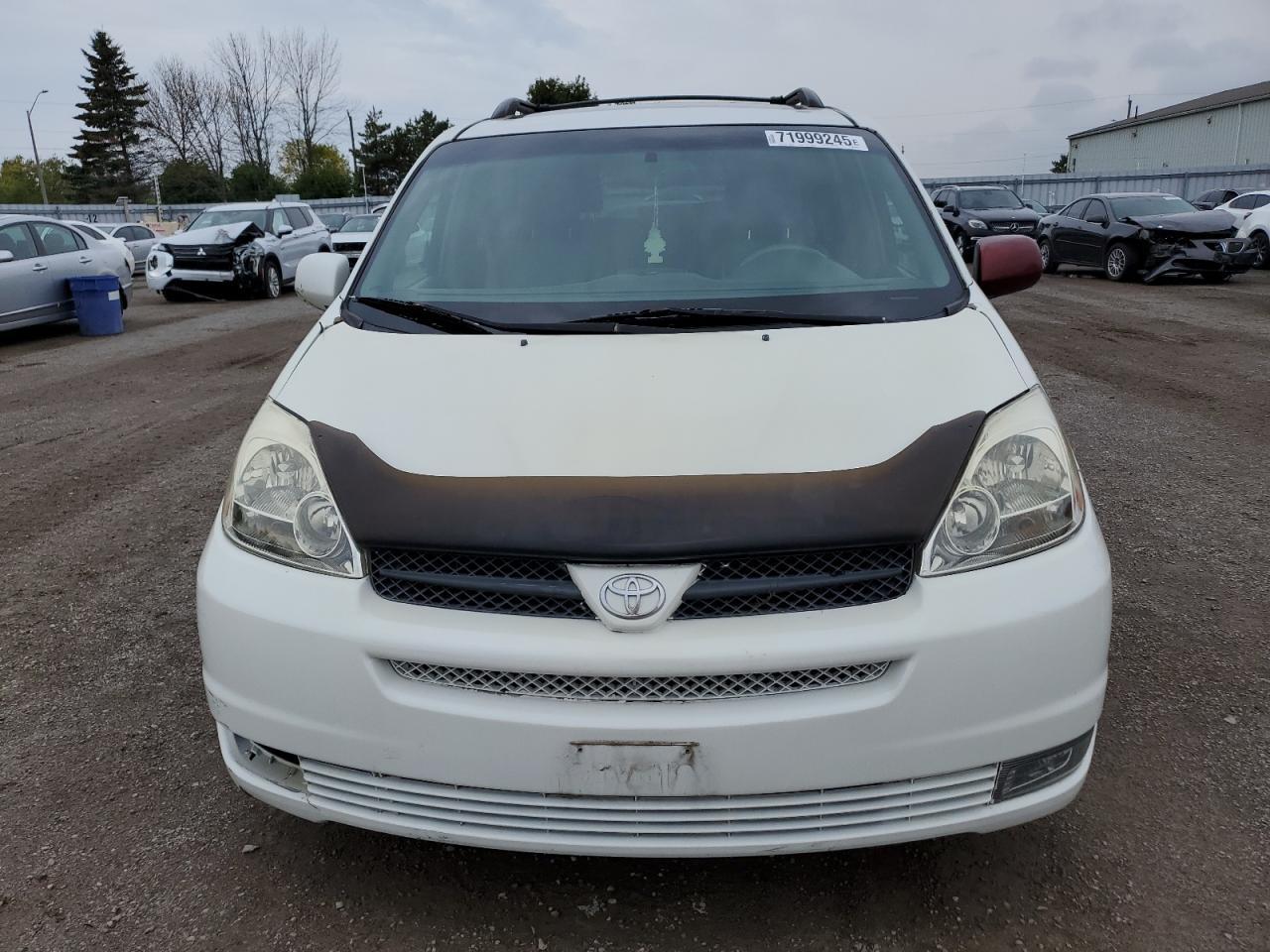 2005 TOYOTA SIENNA