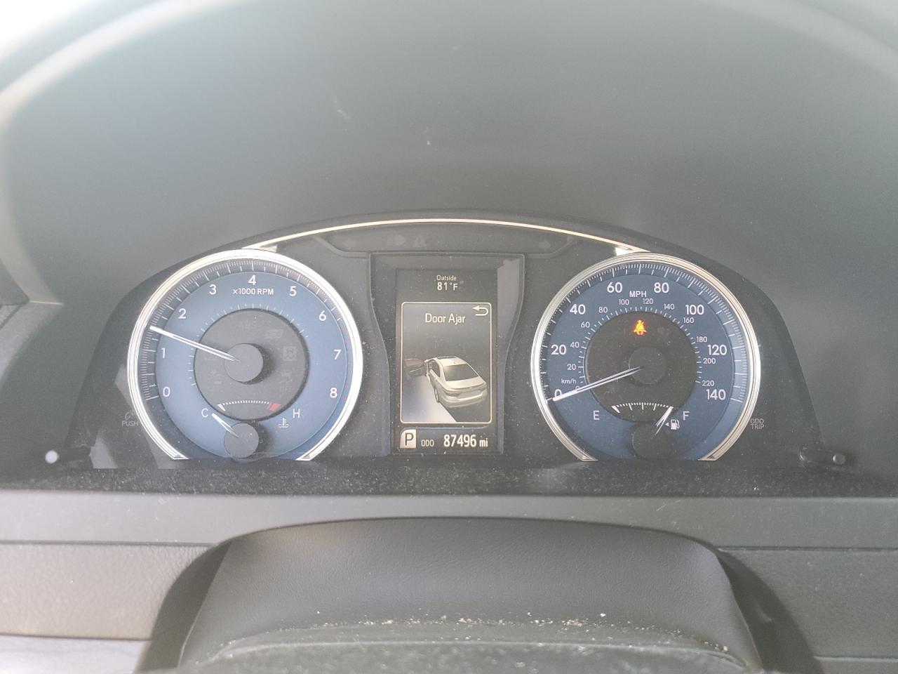 2016 TOYOTA CAMRY
