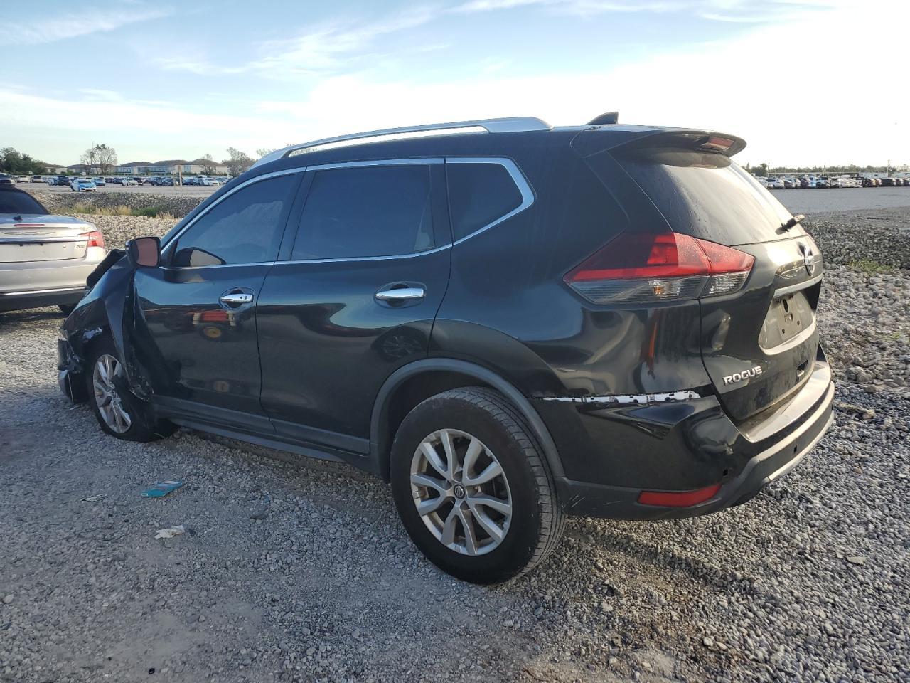 2019 NISSAN ROGUE
