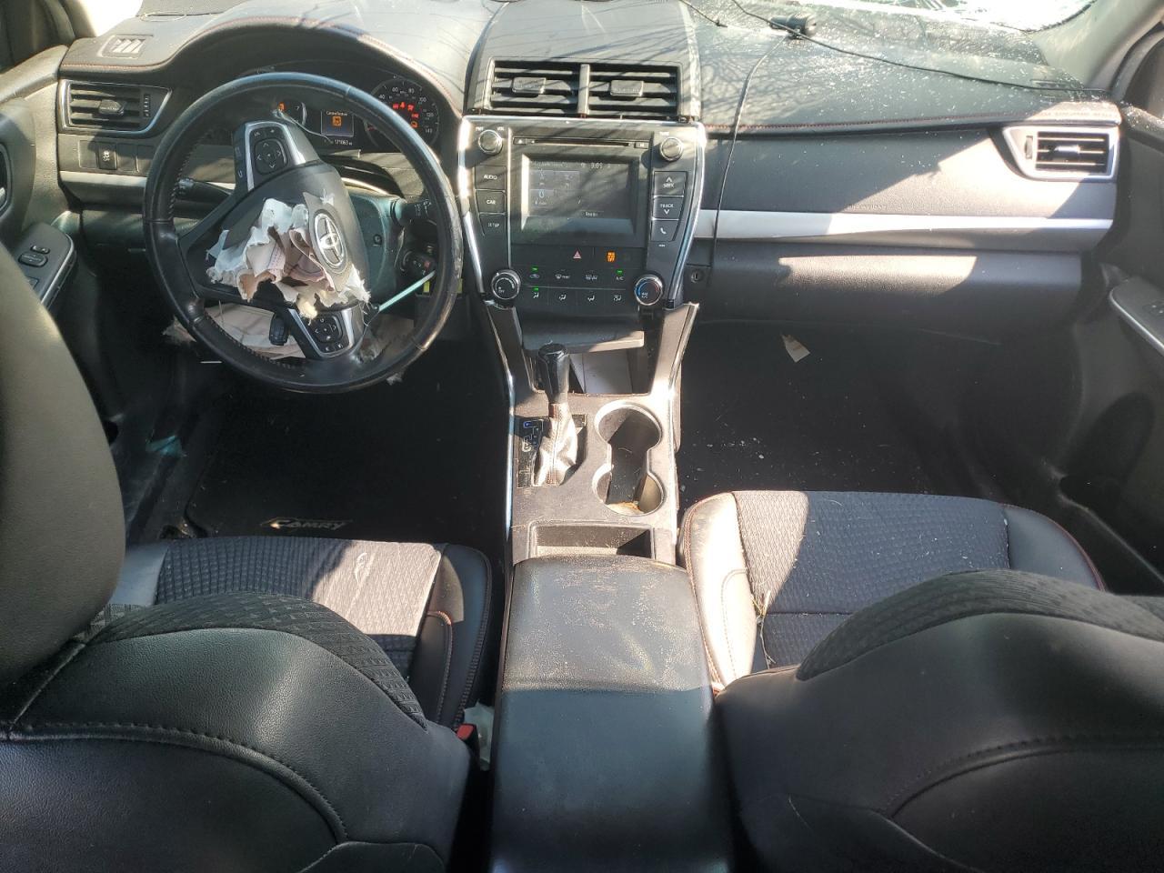 2015 TOYOTA CAMRY