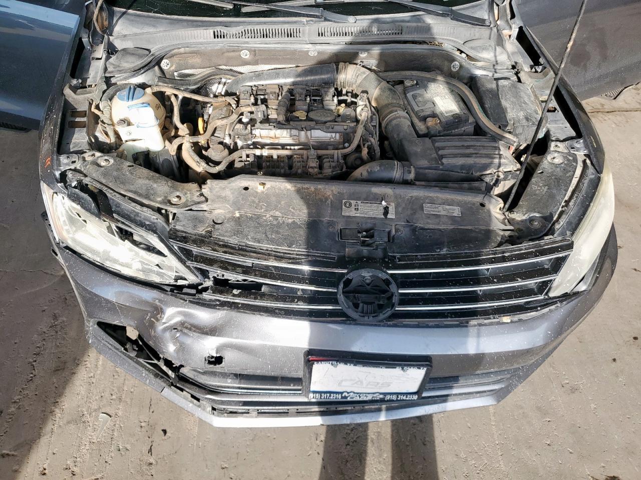 2016 VOLKSWAGEN JETTA