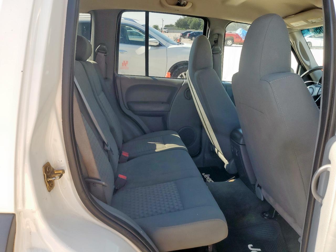 2006 JEEP Liberty